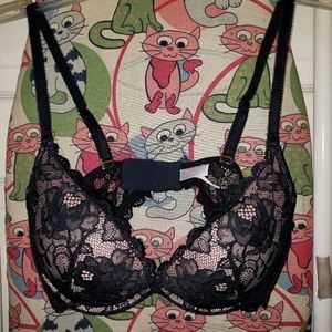 Victoria's secret Black Lace pushup 36C Bra